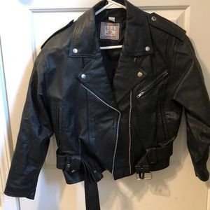 Sexy vintage leather motorcycle jacket! Great cond
